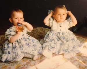 Caroline (right) and Claudia Buchegger as toddlers 