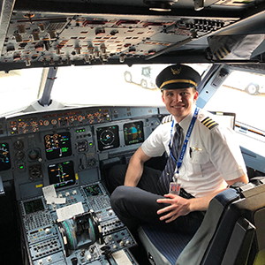 Alex Engberg in Plane