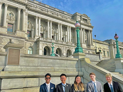The Fowler Scholars on their D.C. Trip. 
