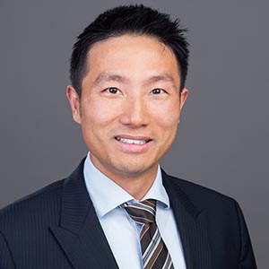Jeff Wang Headshot
