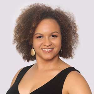 Katelyn Alexander headshot