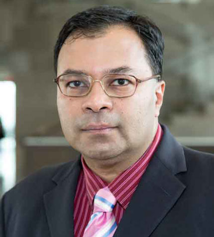 Dr. Dwarka Chakravarty