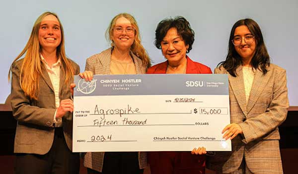SDSU engineering students receive $15,000 check for their pitch at the Chinyeh Hostler Social Venture Challenge